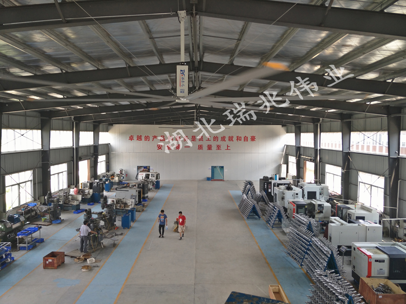 夏季铁皮厂房降温设备——瑞泰风大型工业吊扇